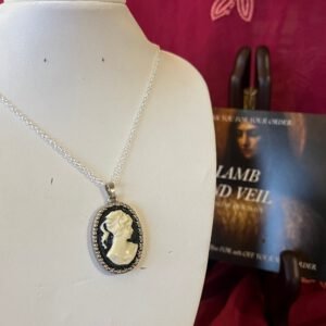 the framed lady necklace